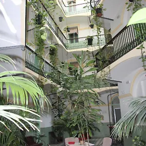 Peninsular Hotell