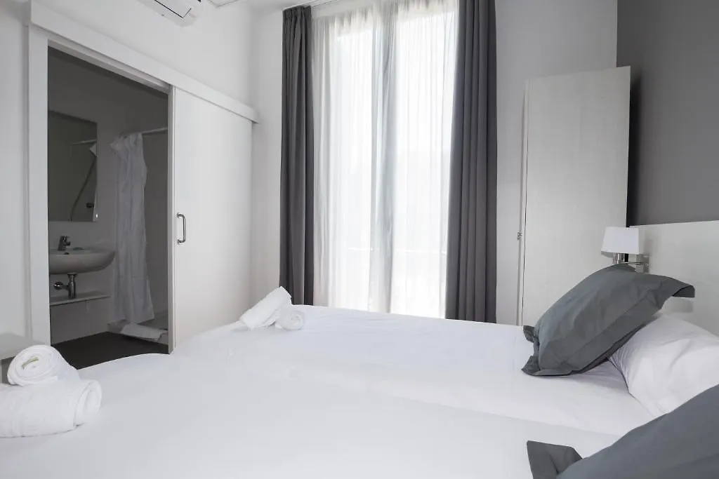 Hostalin Barcelona Gran Via 3*,  Spanje
